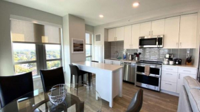 Private Apt Downtown - OC-1107